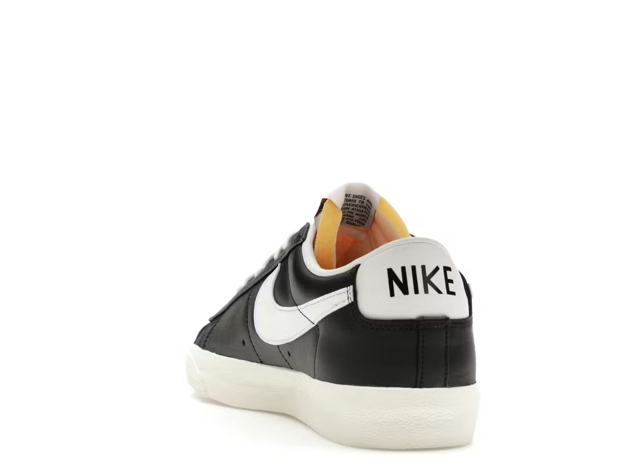 Nike Blazer Low 77
Black White
