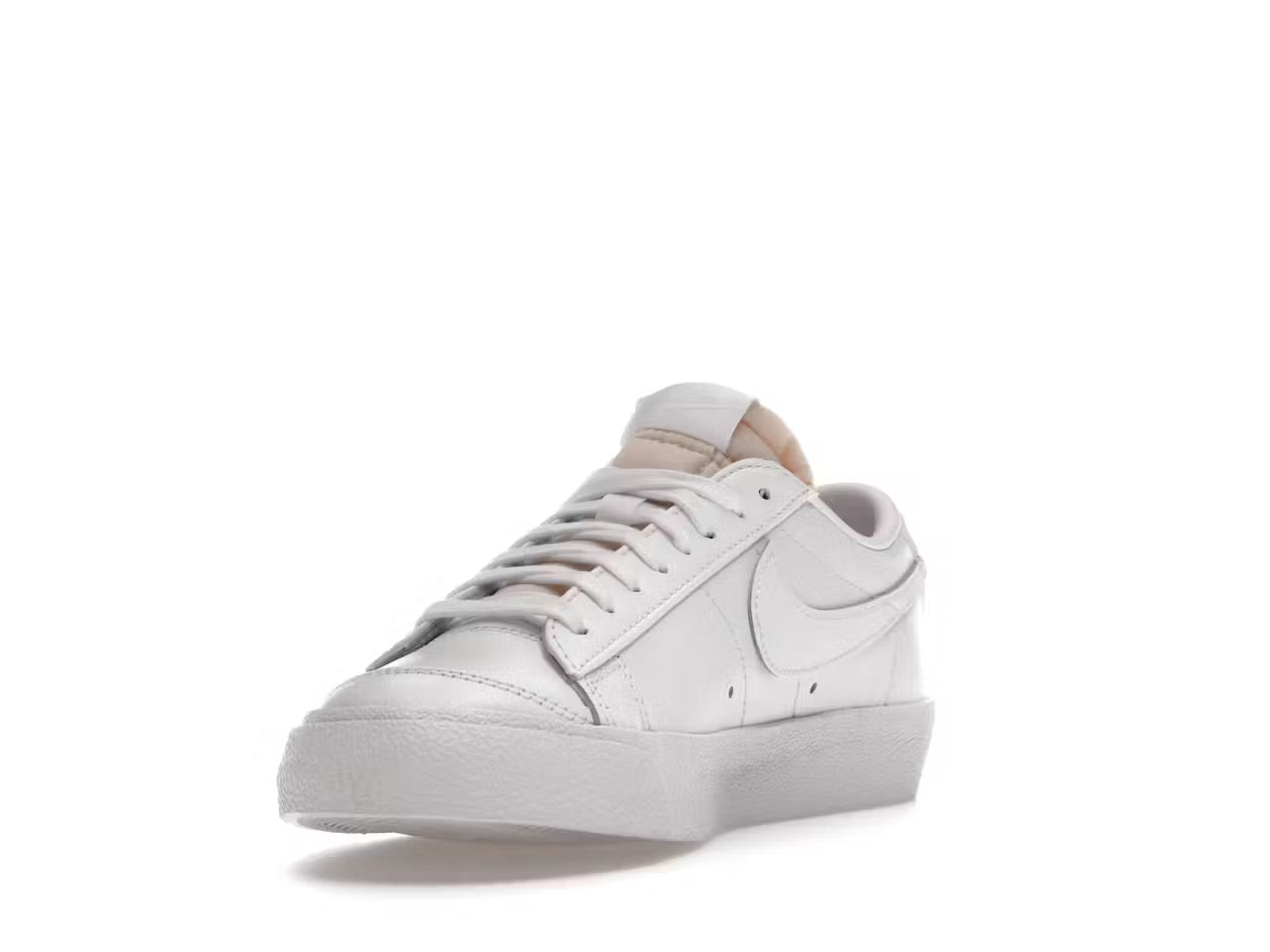 Nike Blazer Low 77
White