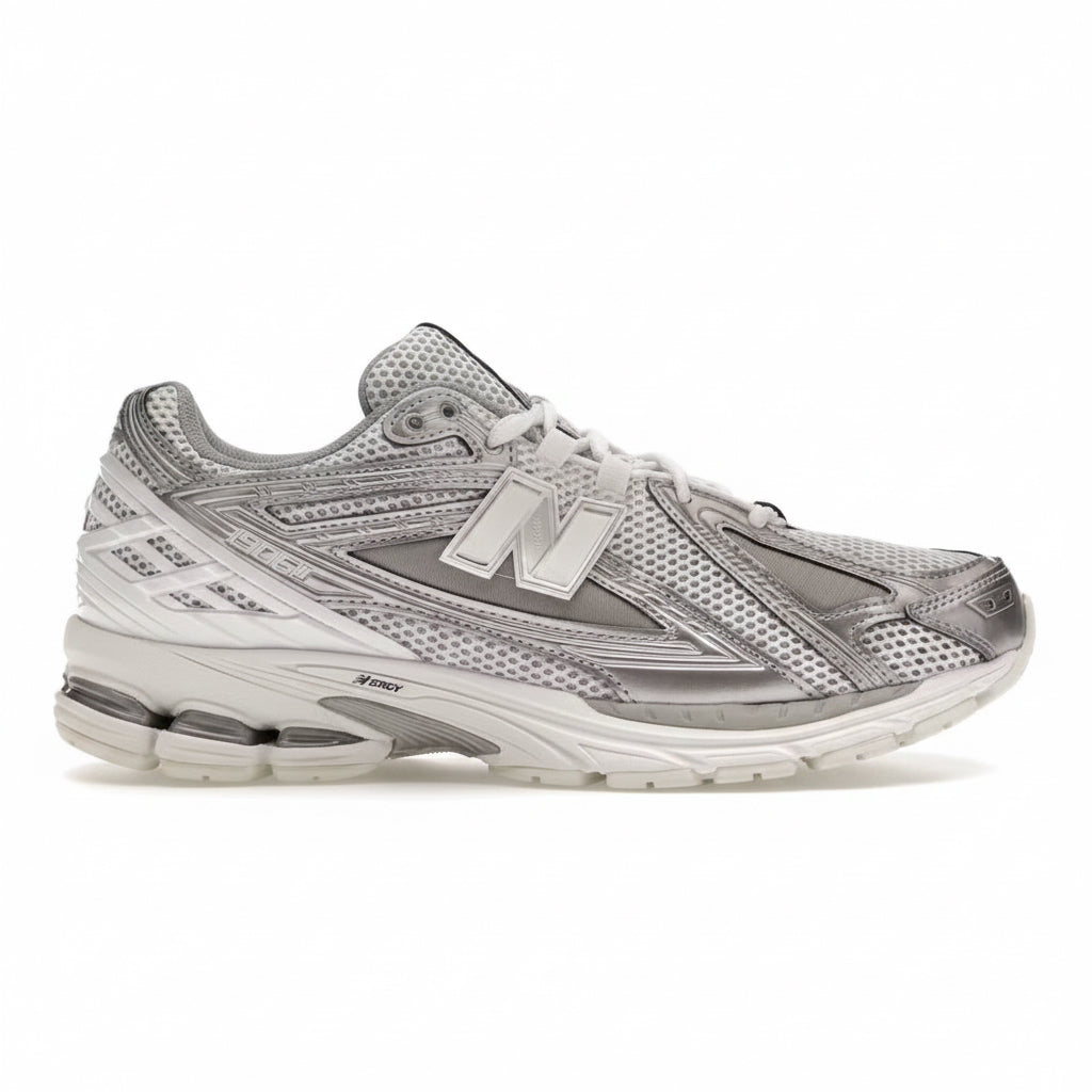 New Balance 1906R
Urbancore Silver