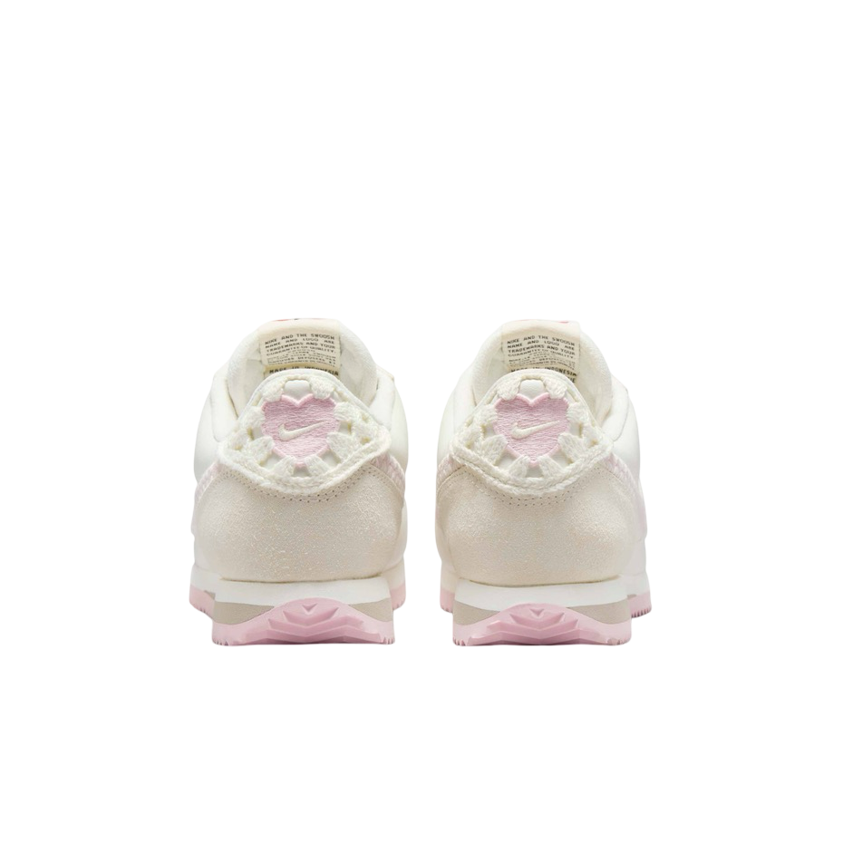 Nike
Women's Cortez "Valentine's Day" - Sail/Pink Foam