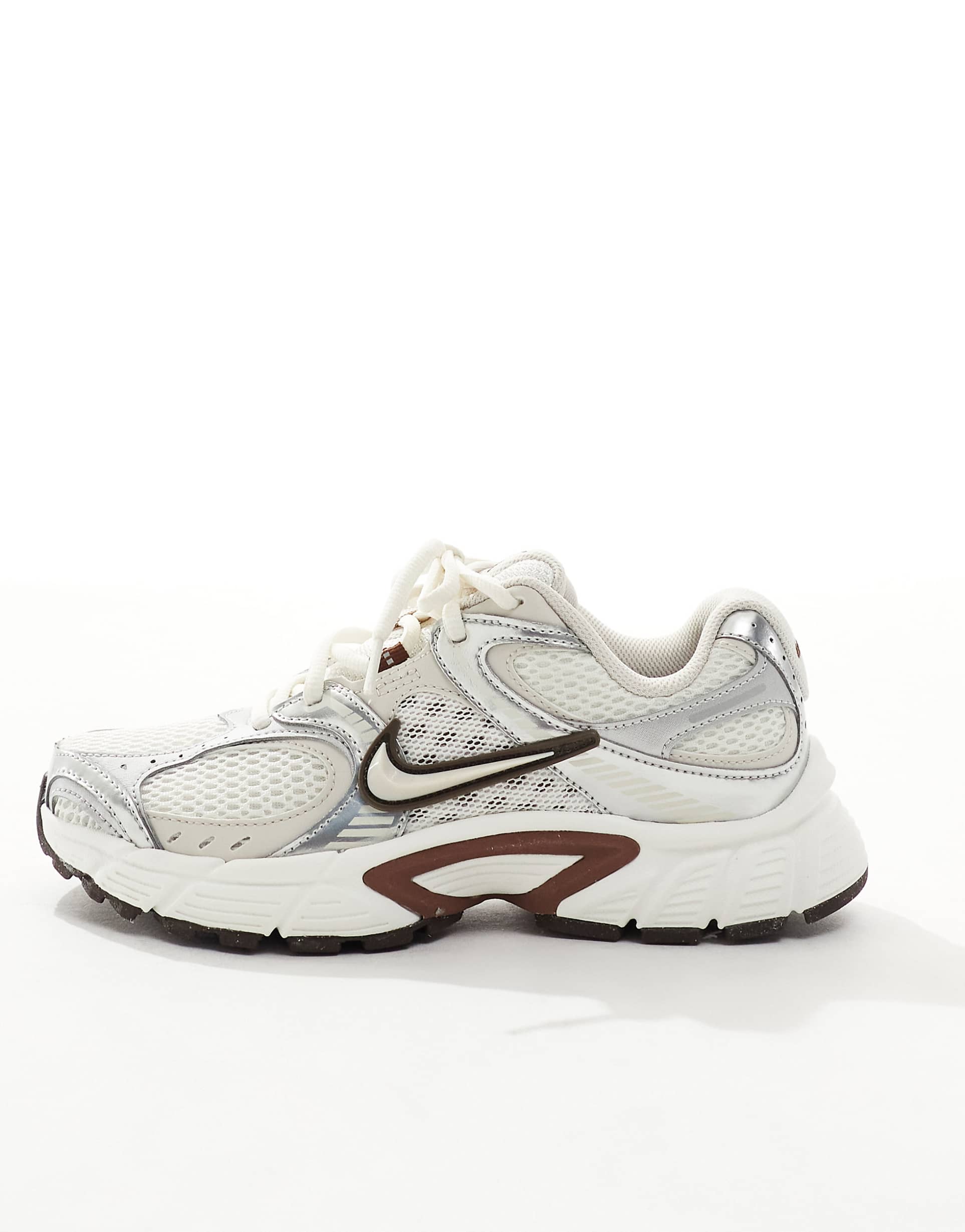 Nike V5 RNR sneakers in off white and brown