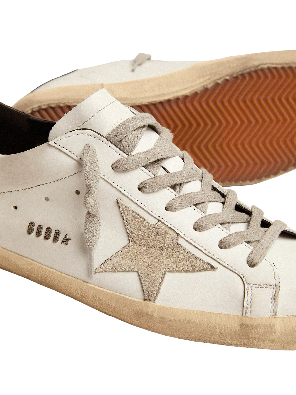 Golden Goose men Superstar Low Top Sneakers in white&black