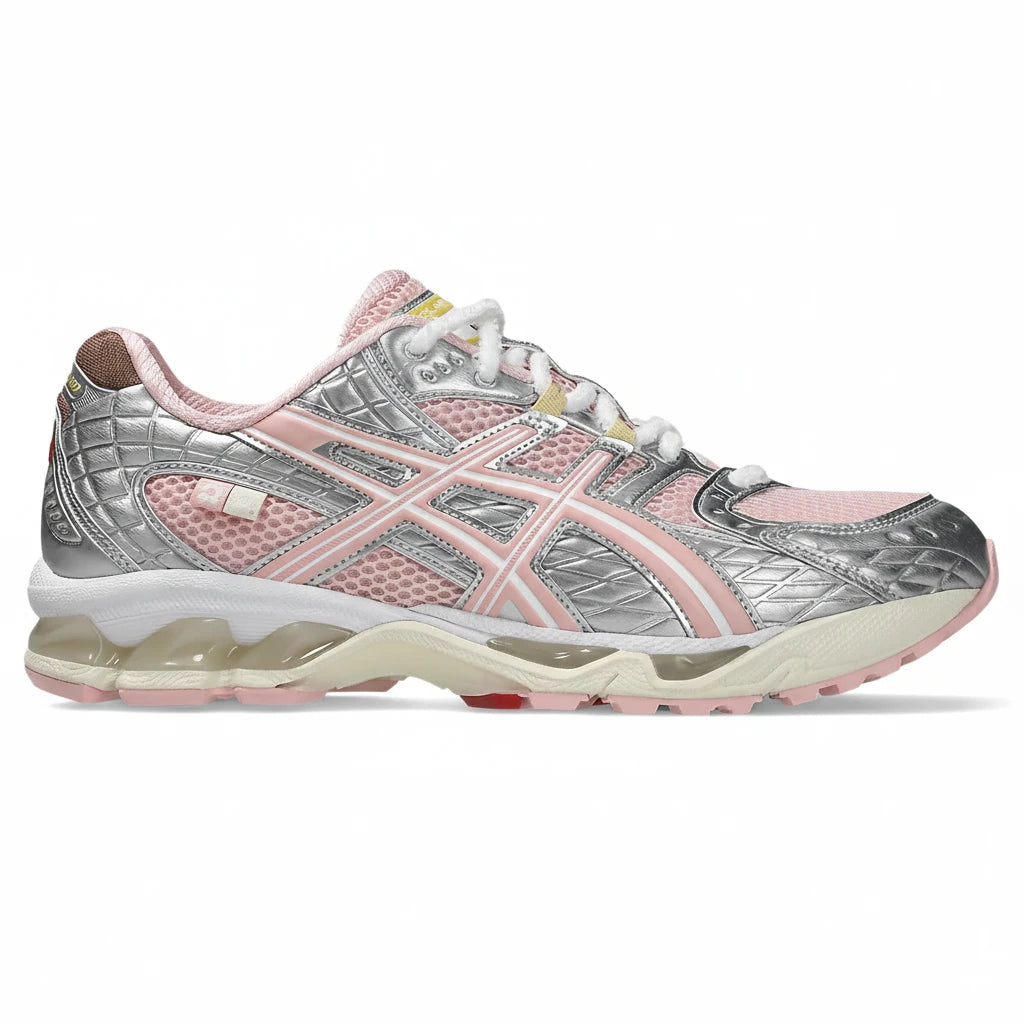 ASICS
VANDYTHEPINK X ATMOS X GEL NIMBUS 10.1 'STRAWBERRY'