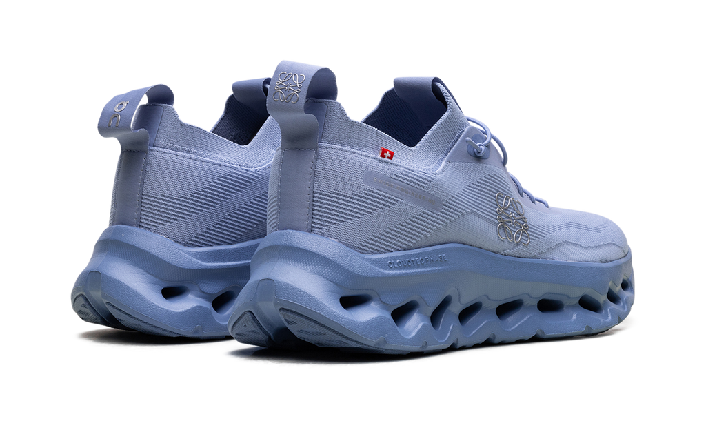 ON CLOUD RUNNING
CLOUDTILT WMNS
"LOEWE - FOREVER BLUE
