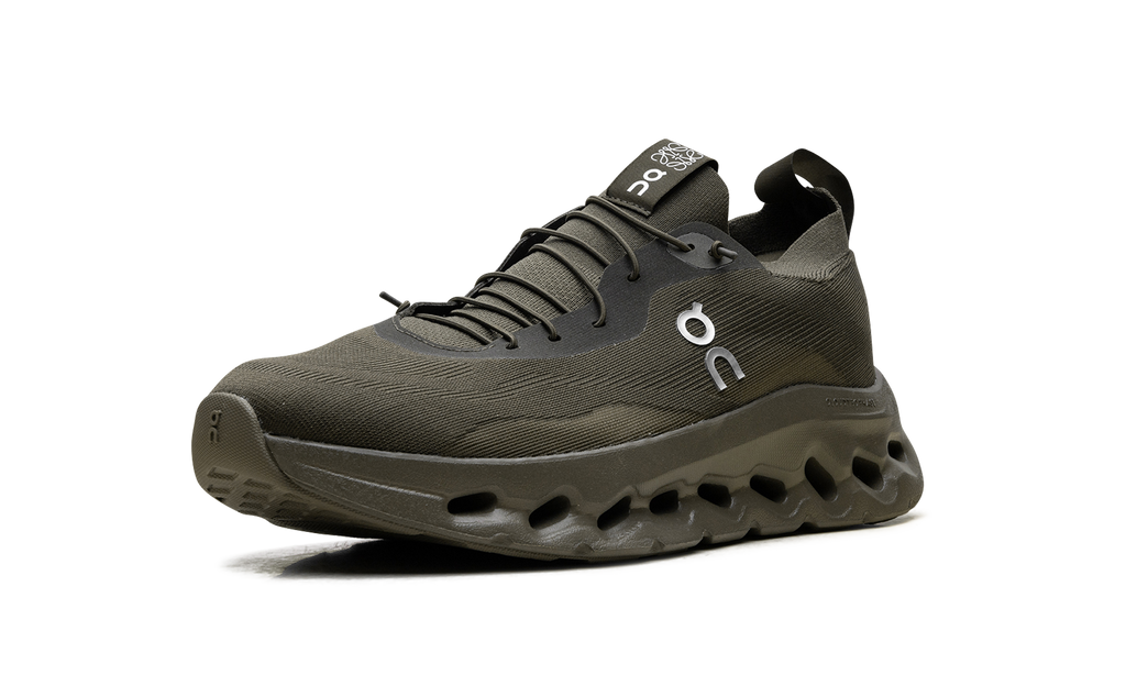 ON CLOUD RUNNING
CLOUDTILT
"LOEWE KHAKI GREEN"