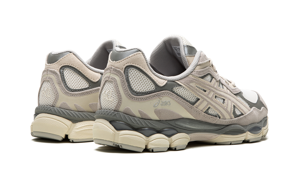 ASICS
GEL NYC
"OYSTER GREY"