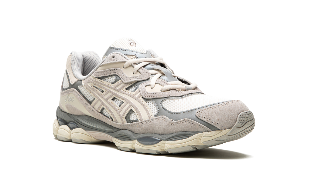 ASICS
GEL NYC
"OYSTER GREY"