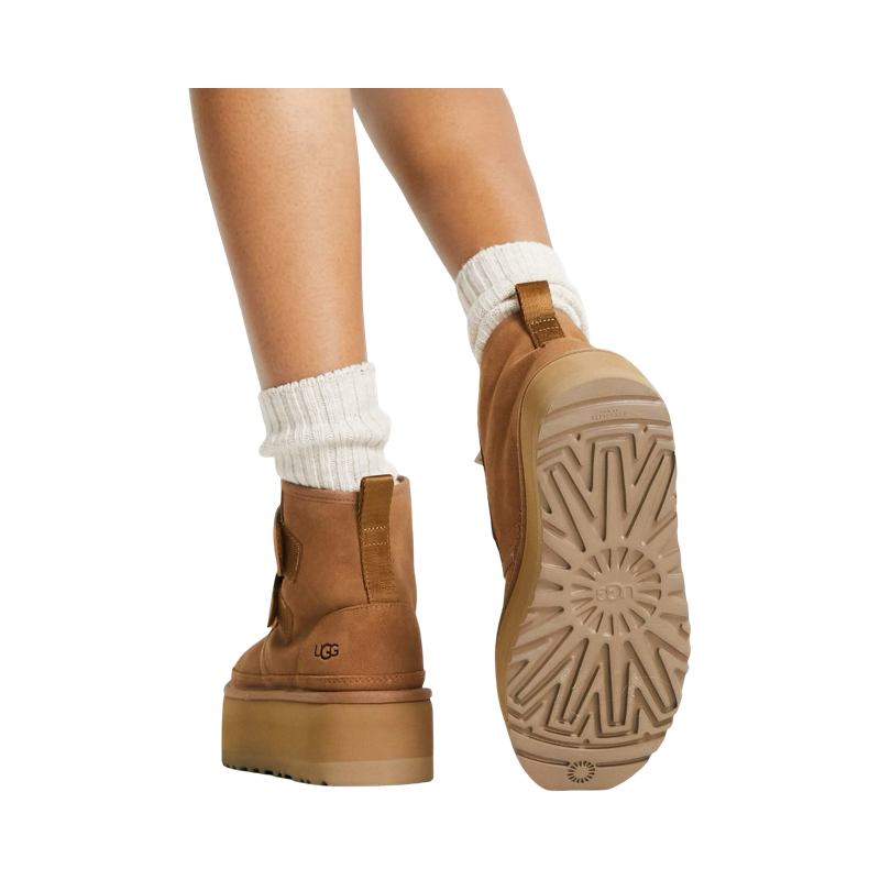 UGG
WOMEN'S NEUMEL PLATFORM CHUKKA