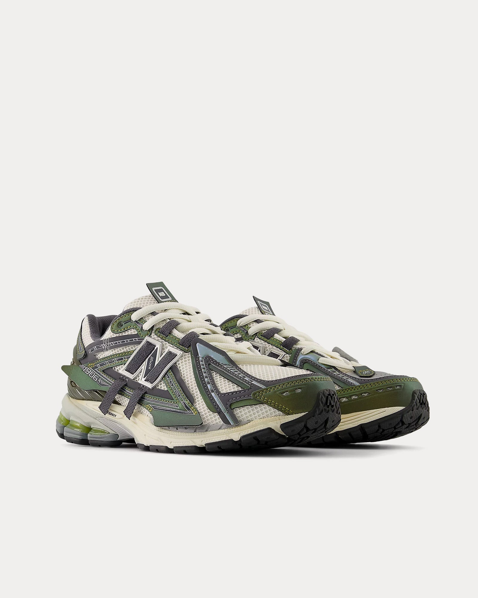 New Balance - 1906a Olive Juice / Sea Salt / Woodland