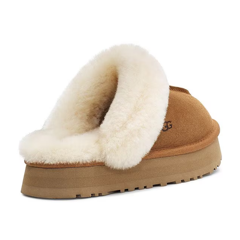 UGG
Disquette suede slippers