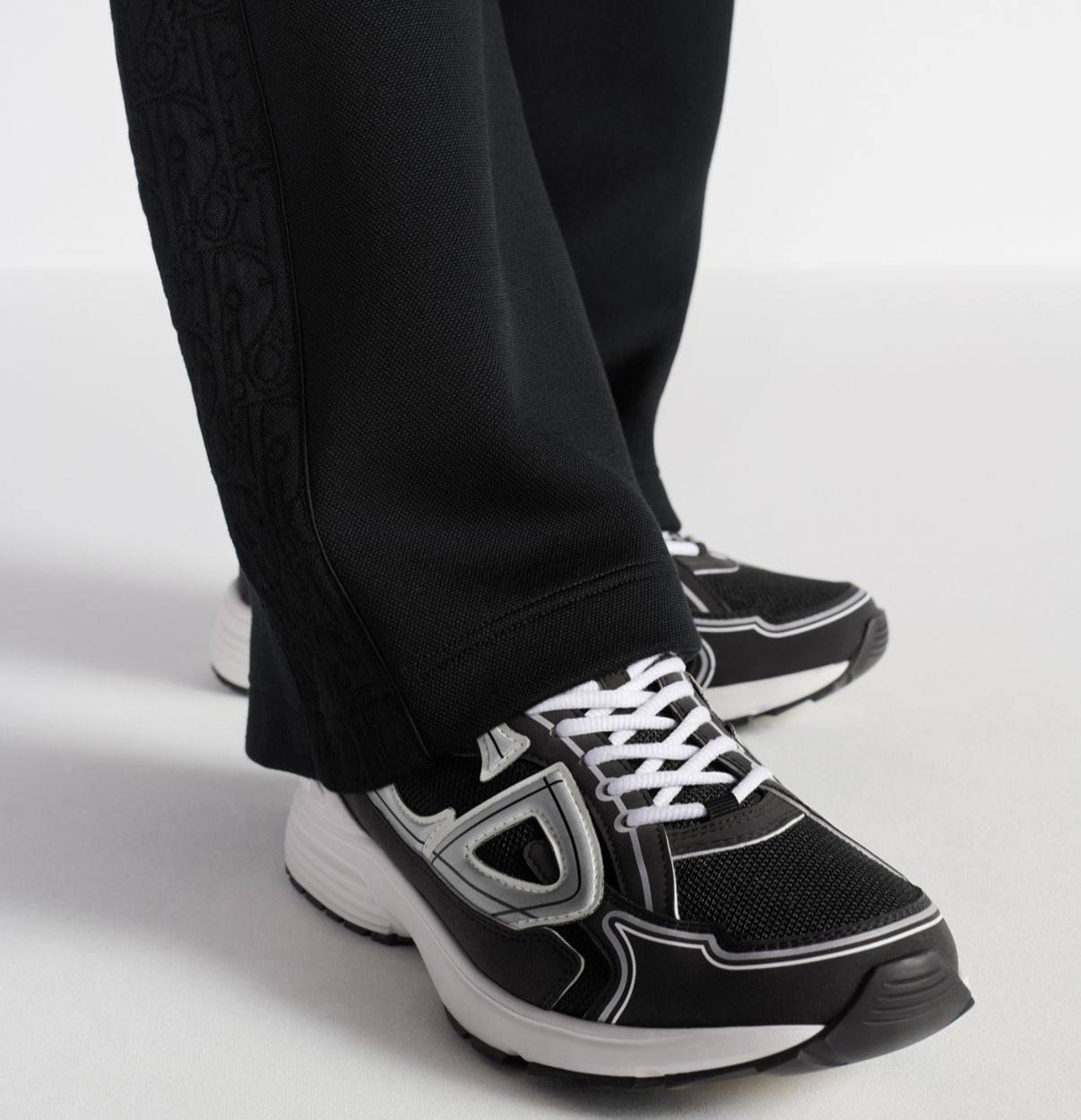 Black Dior B30 Sneaker