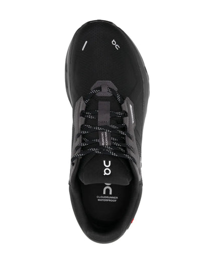 On Running Cloudrunner 2 sneakers