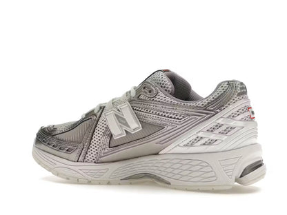 New Balance 1906R
Urbancore Silver
