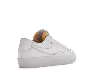 Nike Blazer Low 77
White