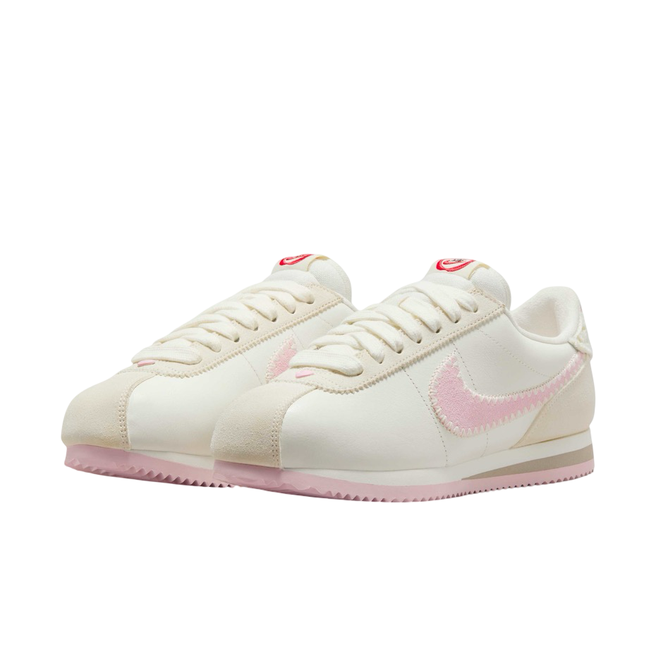 Nike
Women's Cortez "Valentine's Day" - Sail/Pink Foam