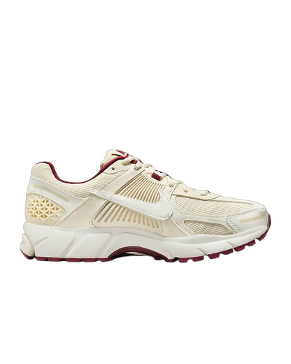 Nike Zoom Vomero 5
Women's Shoes