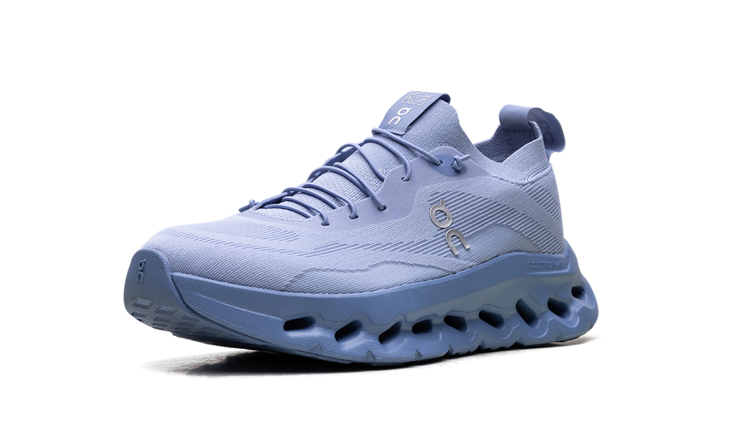 ON CLOUD RUNNING
CLOUDTILT WMNS
"LOEWE - FOREVER BLUE