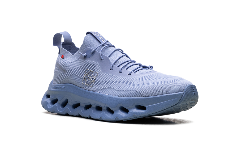 ON CLOUD RUNNING
CLOUDTILT WMNS
"LOEWE - FOREVER BLUE