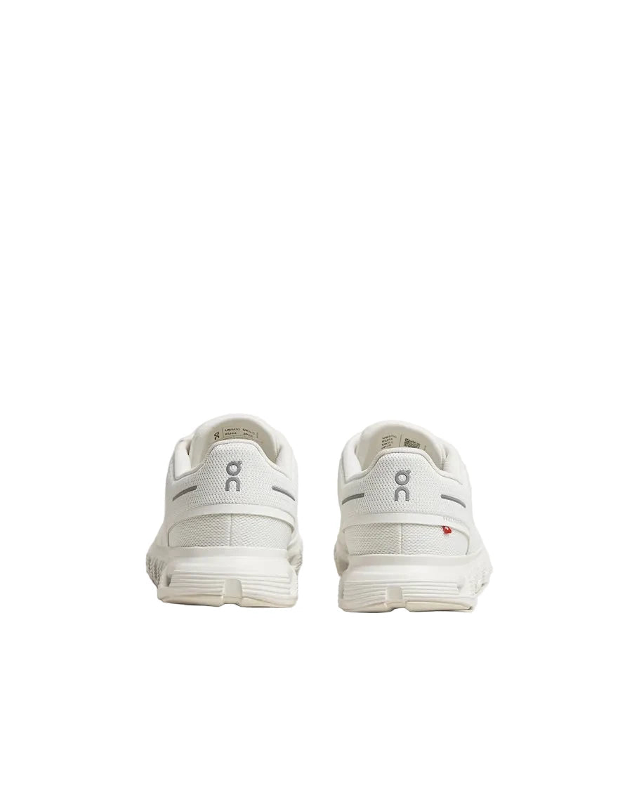 On Running ON Cloud 6 white