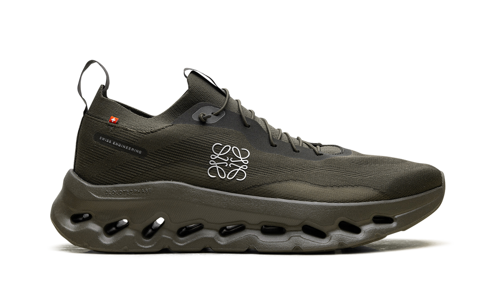 ON CLOUD RUNNING
CLOUDTILT
"LOEWE KHAKI GREEN"