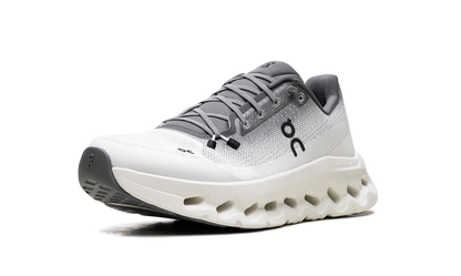 ON CLOUD RUNNING
CLOUDTILT WMNS
"ROCK IVORY"