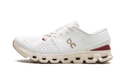 ON CLOUR RUNNING
X 4
"YEAR OF THE SNAKE"