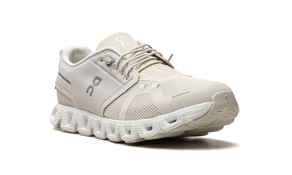 ON CLOUD RUNNING
CLOUD 5
"PEARL/WHITE"