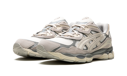 ASICS
GEL NYC
"OYSTER GREY"