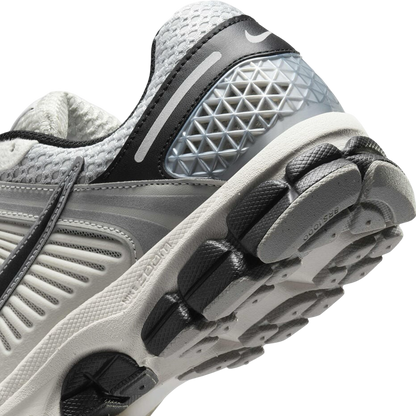 Nike Vomero 5 Photon Black
