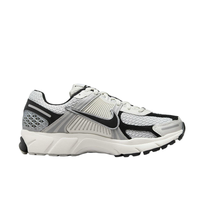 Nike Vomero 5 Photon Black