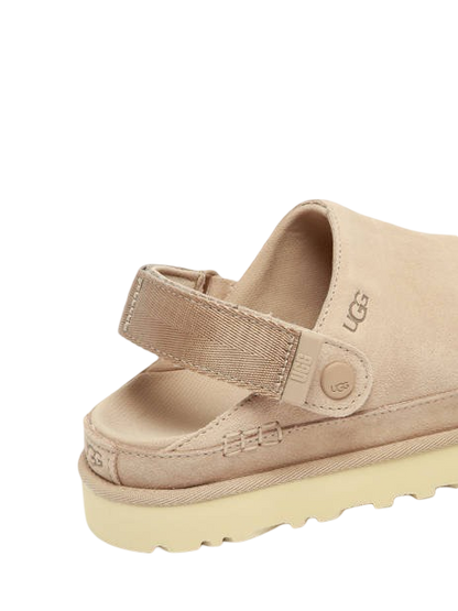UGG Slippers Goldenstar Clog in 
Sand