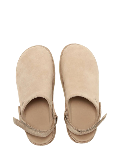 UGG Slippers Goldenstar Clog in 
Sand
