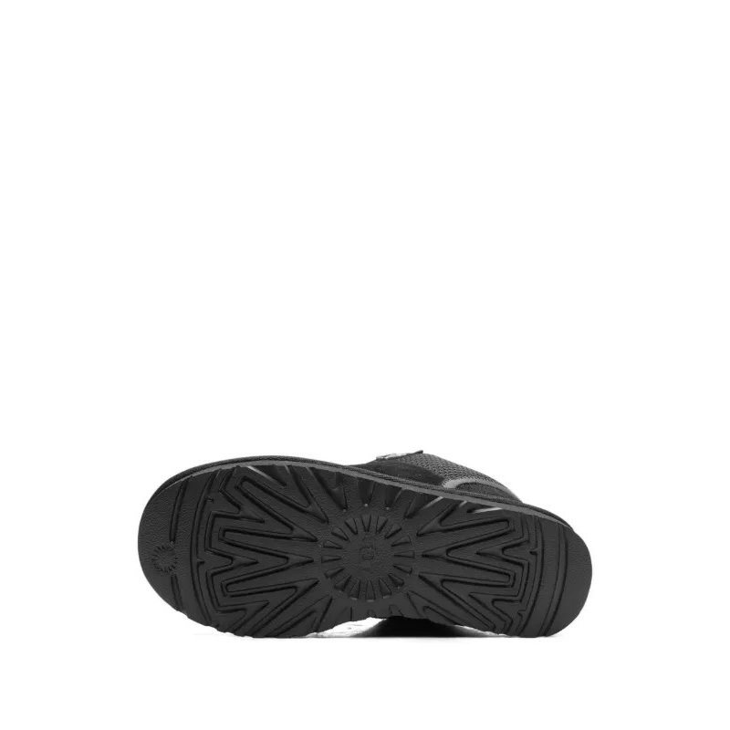UGG
Lowmel "Black" sneakers