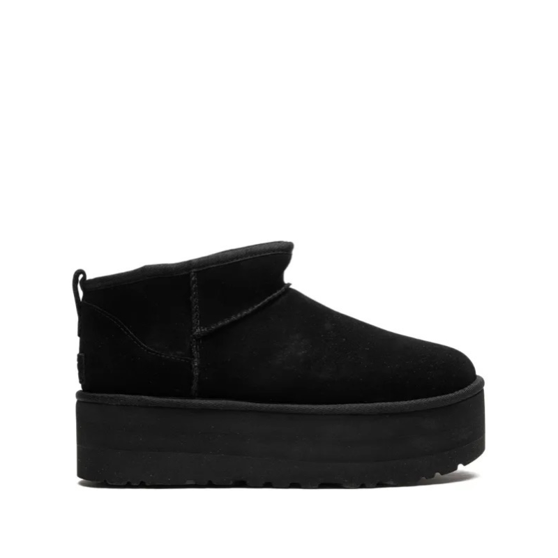 UGG
Classic Ultra Mini platform boots