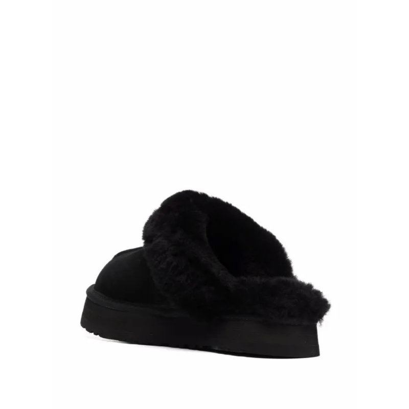 UGG disqutte black