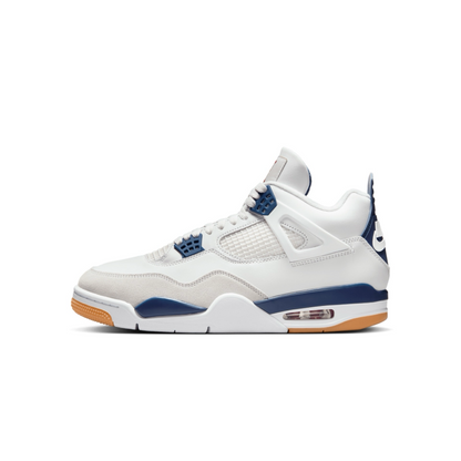 Air Jordan 4
Nike SB x Navy
