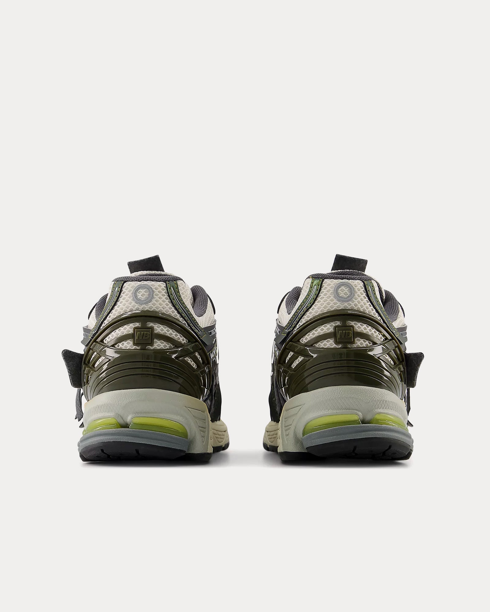 New Balance - 1906a Olive Juice / Sea Salt / Woodland