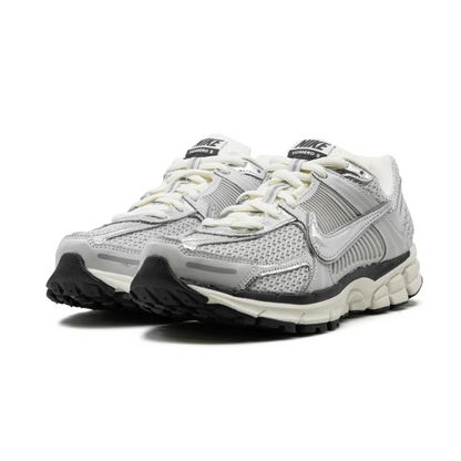 Nike Zoom Vomero 5 Photon Dust Metallic Silver (Women's)