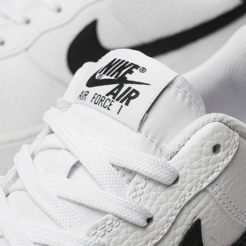 Nike Air Force 1 Low '07 White Black Pebbled Leather