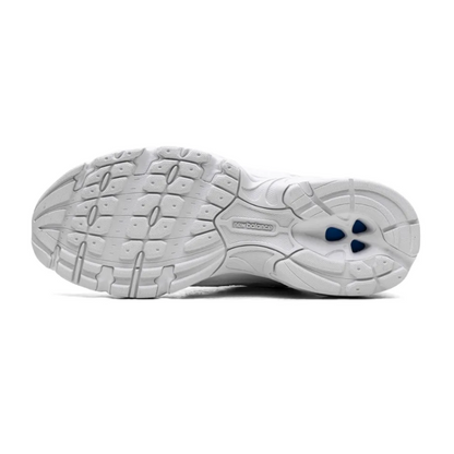 New Balance 530 – Triple White