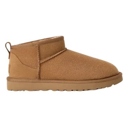 UGG
Classic Ultra Mini boots