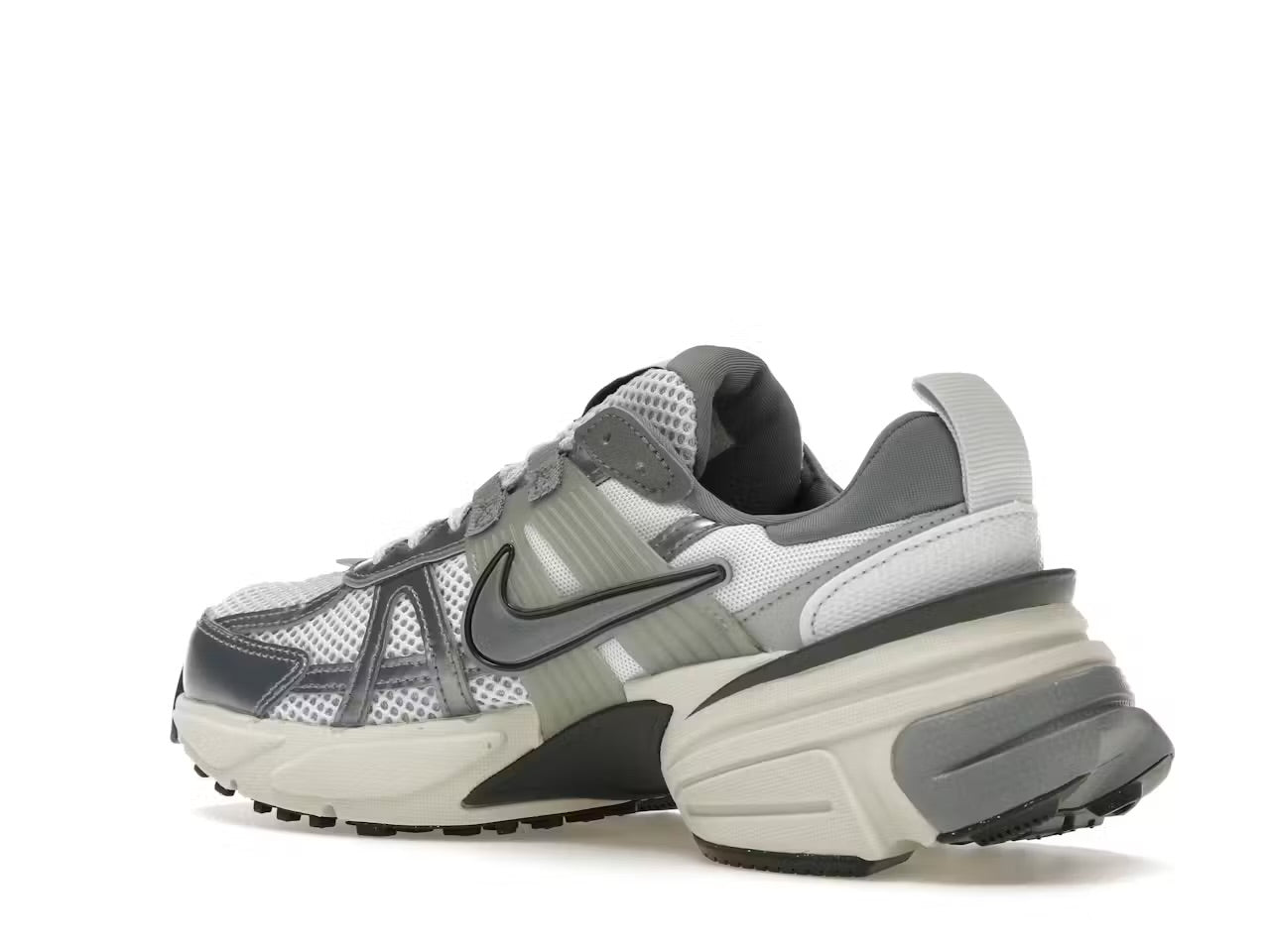 Nike V2K Run Pure Platinum Wolf Grey