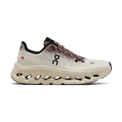 On Running Cloudtilt Clove Sand