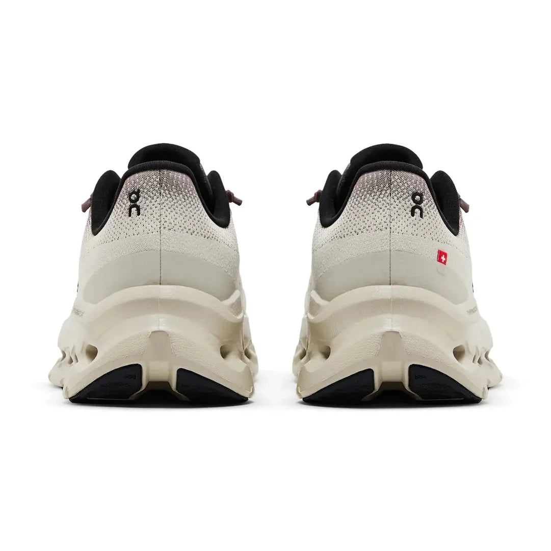 On Running Cloudtilt Clove Sand