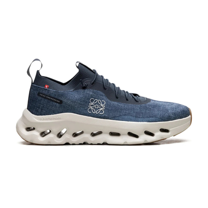 On Running Cloudsolo logo detail sneakers