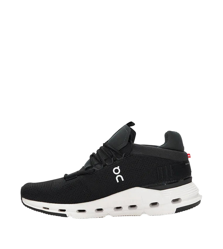 ON Running Cloudnova sneaker